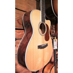 Cort Gold OC8 Nat Brillant