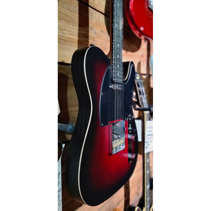 Marceau Guitars Elegante Red Burst 2