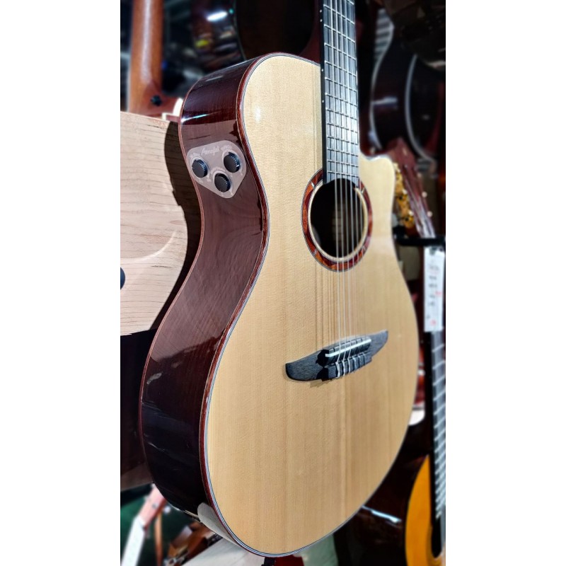 Yamaha NTX3 Natural Side