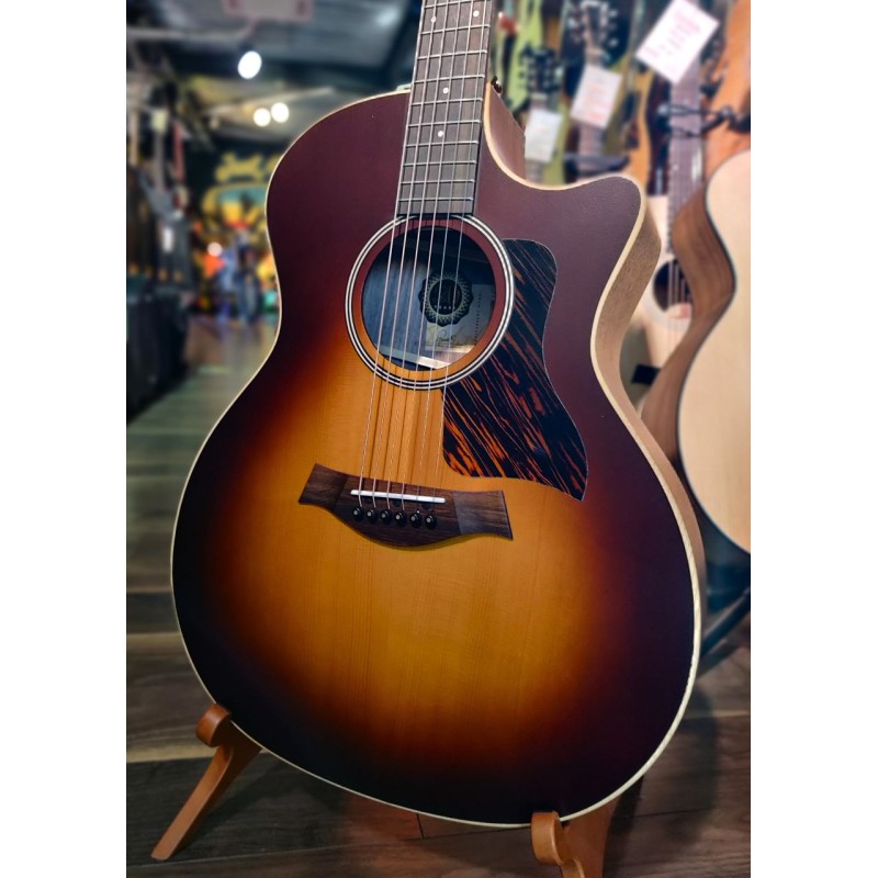 Taylor Guitars AD14ce SunBurst Limited 50th anniversary