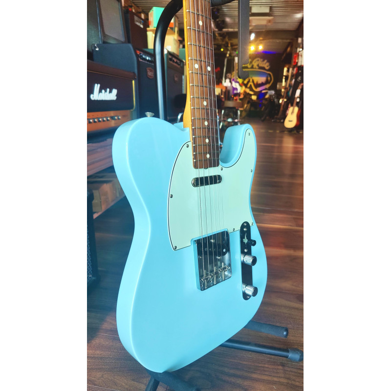 Fender Vintera II Sonic Blue d'occasion